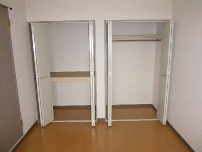 Receipt. Storage space pat