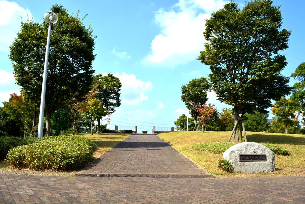 park. 500m until the fall of the road park