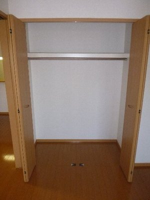 Receipt. Plenty of storage