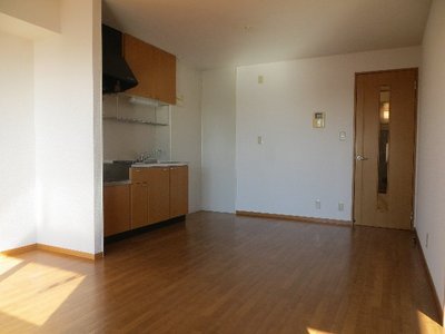 Living and room. Spacious living room