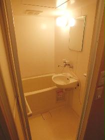 Bath. bus ・ Restroom