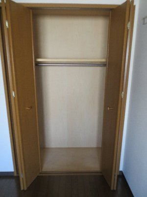 Receipt. Western 5.6 Pledge of side storage