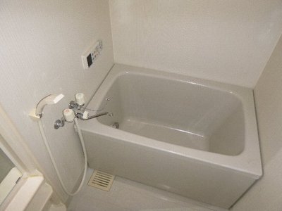 Bath. Bathing with a reheating