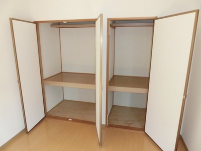 Receipt. 1 between is half of the storage.