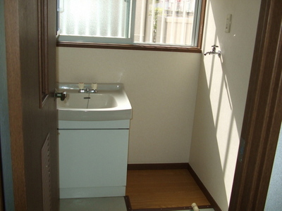 Washroom. ※ 103, Room diversion / Current Status confirmation necessity