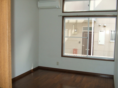 Living and room. ※ 103, Room diversion / Current Status confirmation necessity