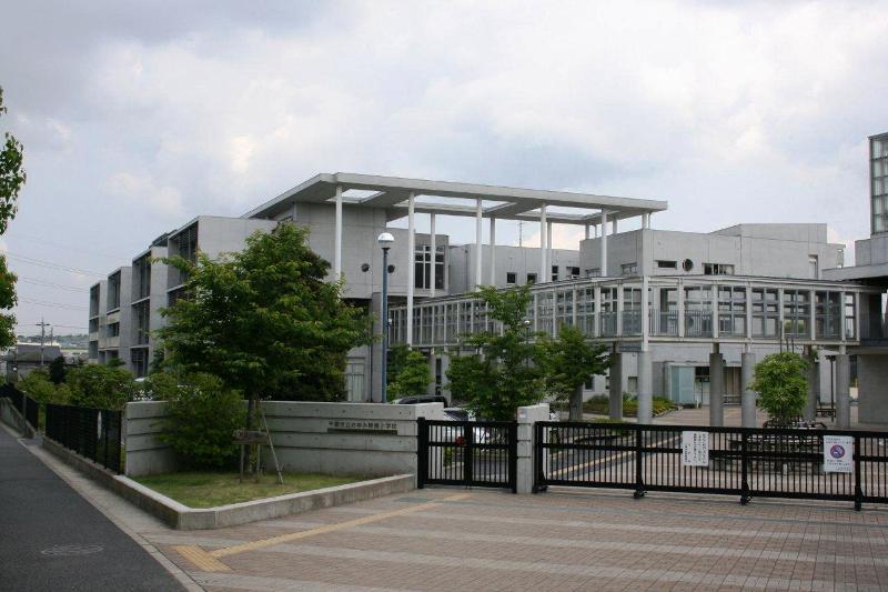 Primary school. Municipal Namami Nominami to elementary school 1284m