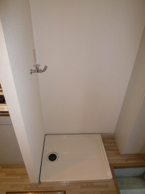 Other Equipment. Indoor Laundry Storage