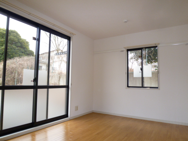 Living and room. Western style room, Two-plane daylight day is also good!