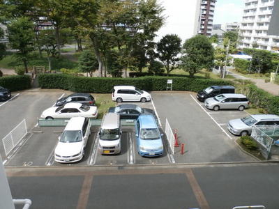 Parking lot. High roof vehicles also parked easy to self-propelled parking
