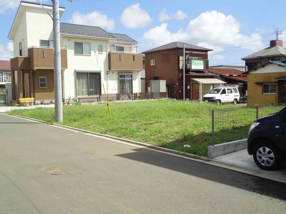 Local photos, including front road