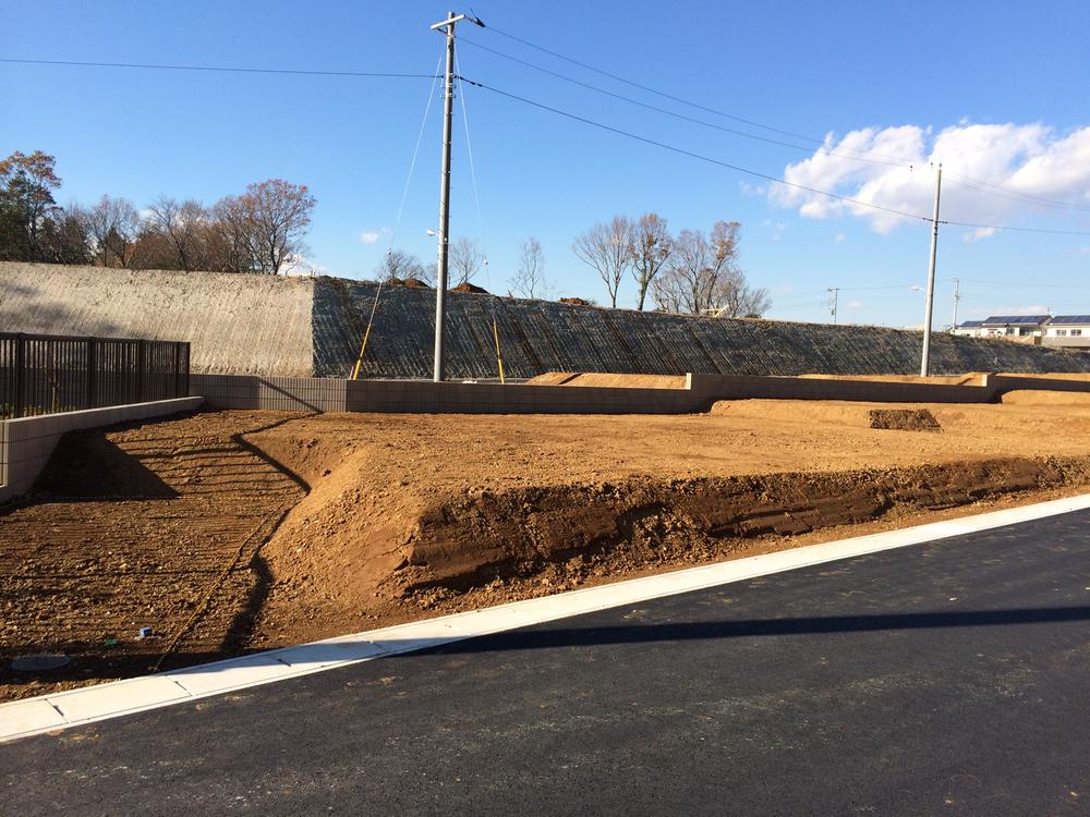 Local land photo. Local (12 May 2013) Shooting