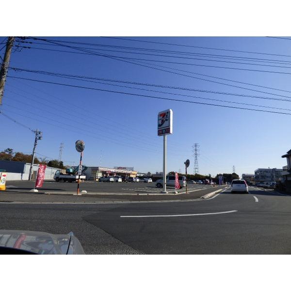 Convenience store. Until the Seven-Eleven 100m