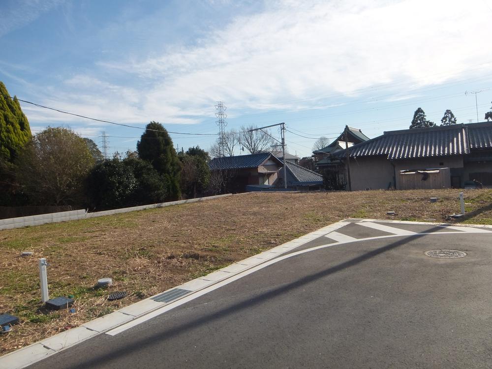 Local land photo. Local (12 May 2013) Shooting