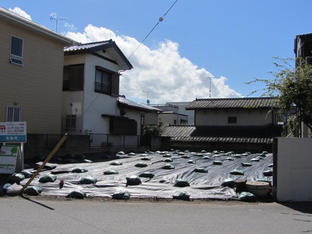 Local land photo. Local (10 May 2013) Shooting