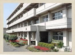 Junior high school. 1600m to Kaizuka junior high school