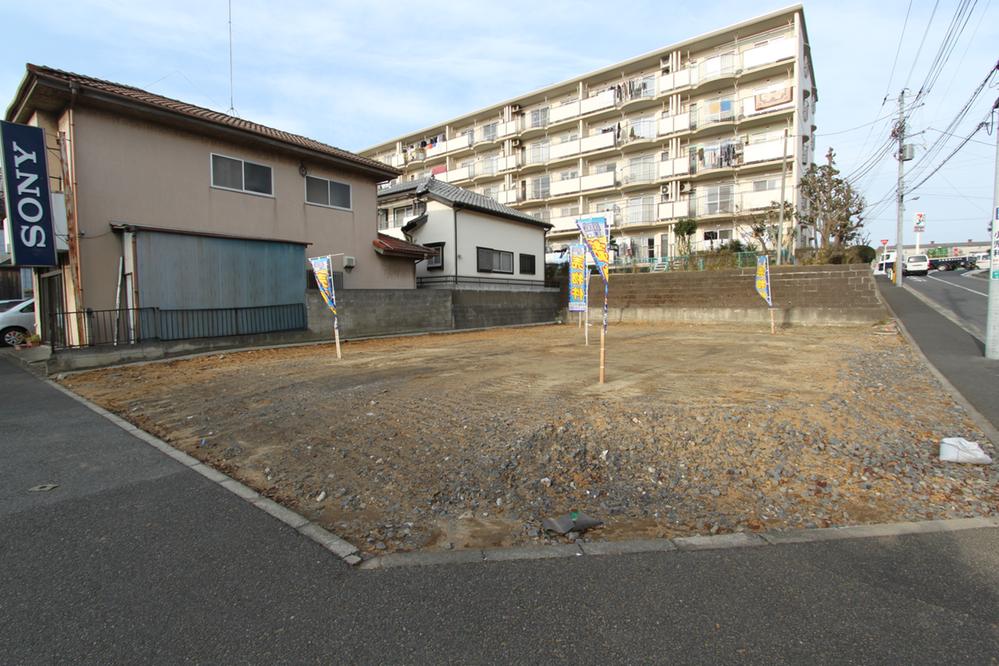 Local land photo. Local (12 May 2012) shooting