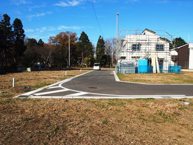 Local photos, including front road