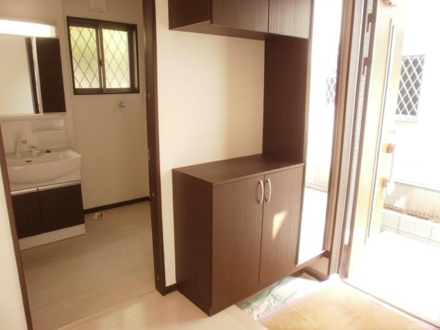 Building plan example (introspection photo). Example of construction (entrance)