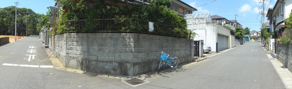 View photos from the local. Toward the side of the property is Toga 1-chome subdivision !! Some streets have followed calm and elegant. New Town development has progressed to the north and south-west direction. 