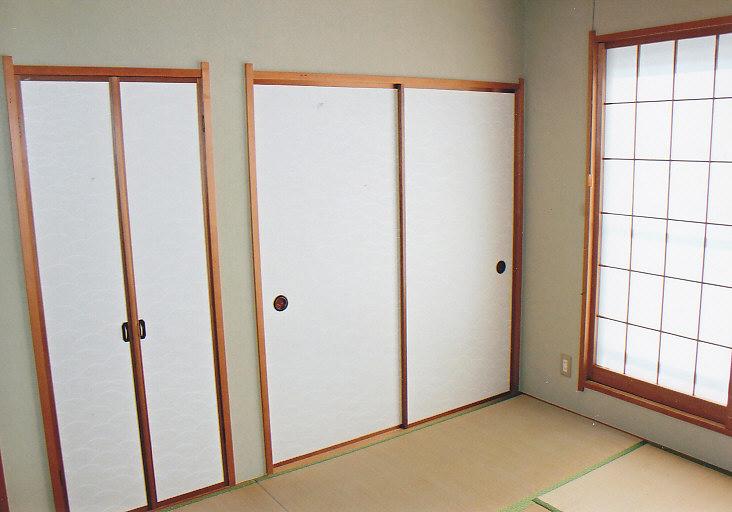 Other introspection. Storage plentiful with closet