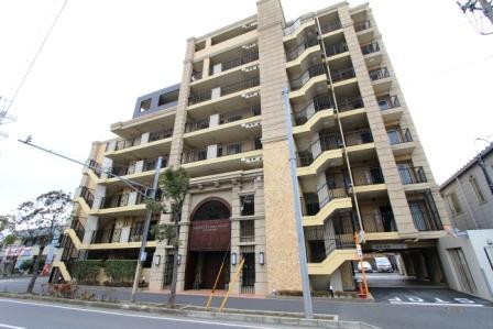 Local appearance photo. The motif of European Architecture "Euro Design" Mansion