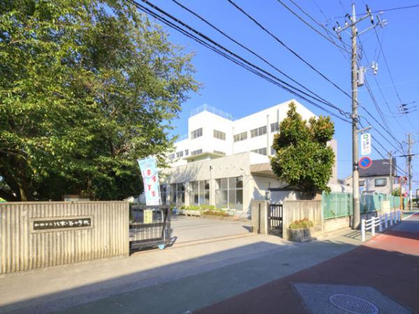 Primary school. 640m Funabashi Municipal Yakigaya elementary school to elementary school