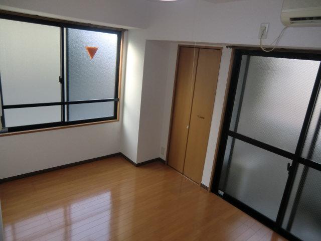 Living and room. It is still a beautiful Western-style