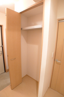 Receipt. Storage (corridor)