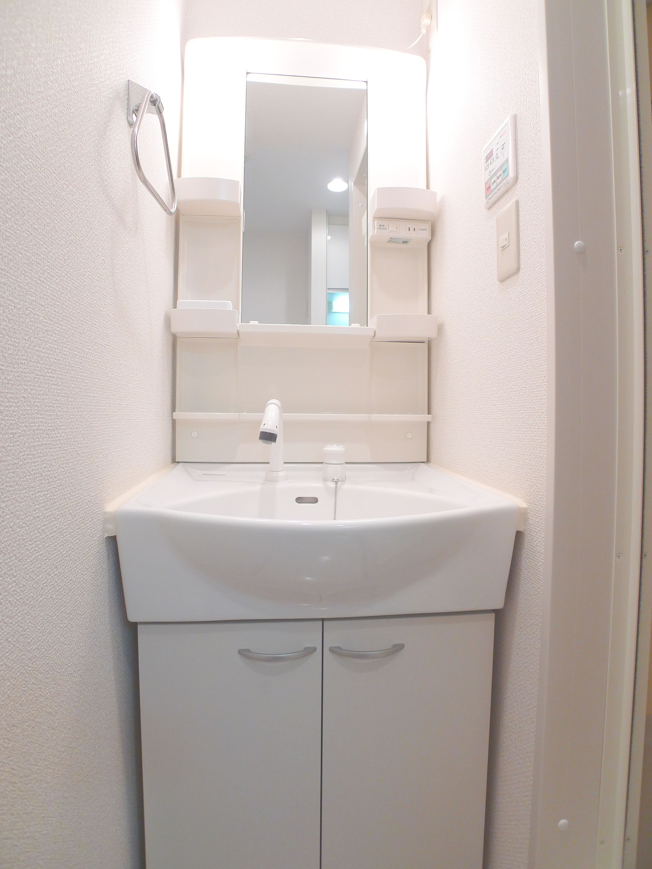 Living and room. ☆ The room looking for Able Shimousa Zhongshan shop ☆ 047-302-8118 ☆