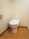 Toilet. A comfortable day with cleaning function with toilet seat.