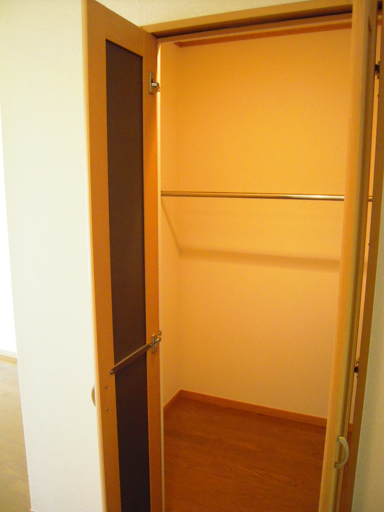 Receipt. Happy walk-in closet ☆ 