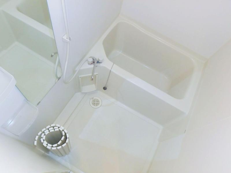 Bath. Bathroom to heal fatigue of the day