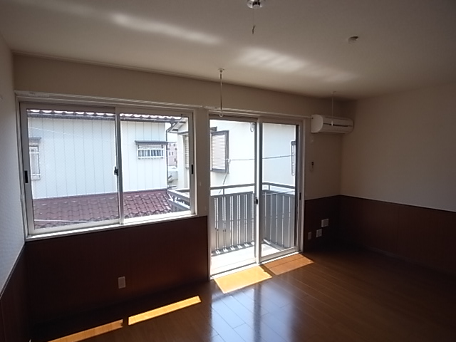 Living and room. Since the second floor of day is also good