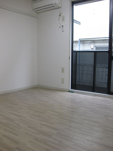 Living and room. It is a property of the leading manufacturers and construction