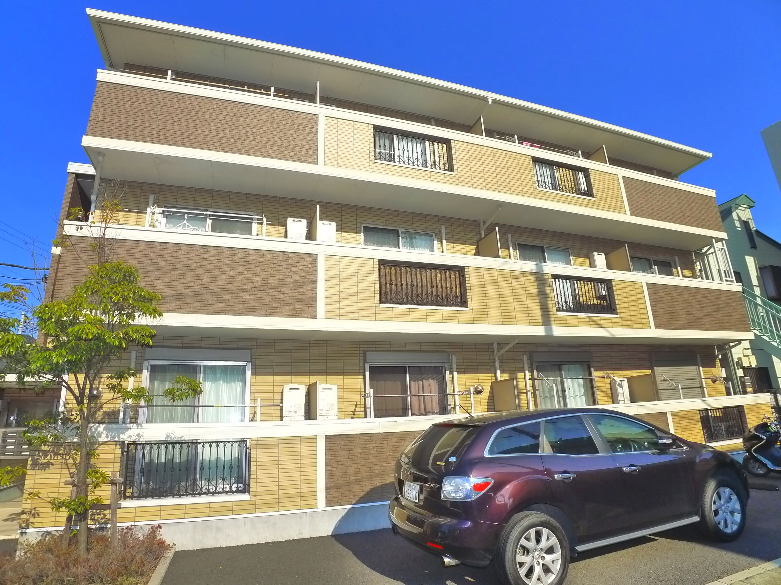 Building appearance. Able If brokerage commissions 0.525-month