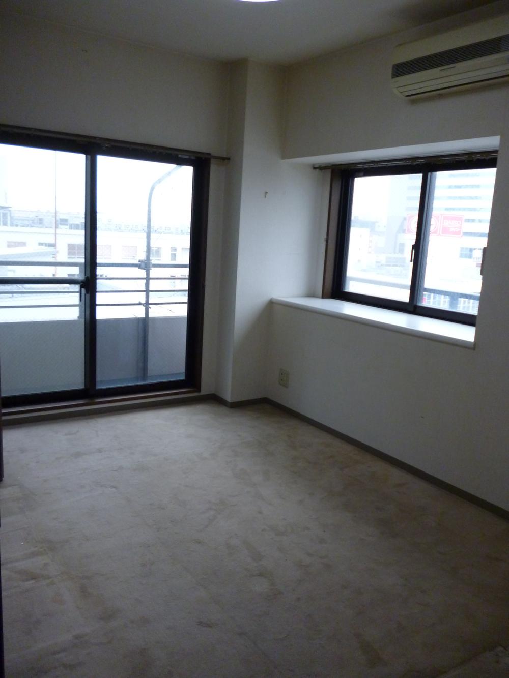 Non-living room