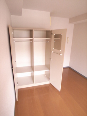 Receipt. Also it comes with storage of large capacity!