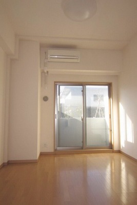 Living and room. Interior of shiny flooring.