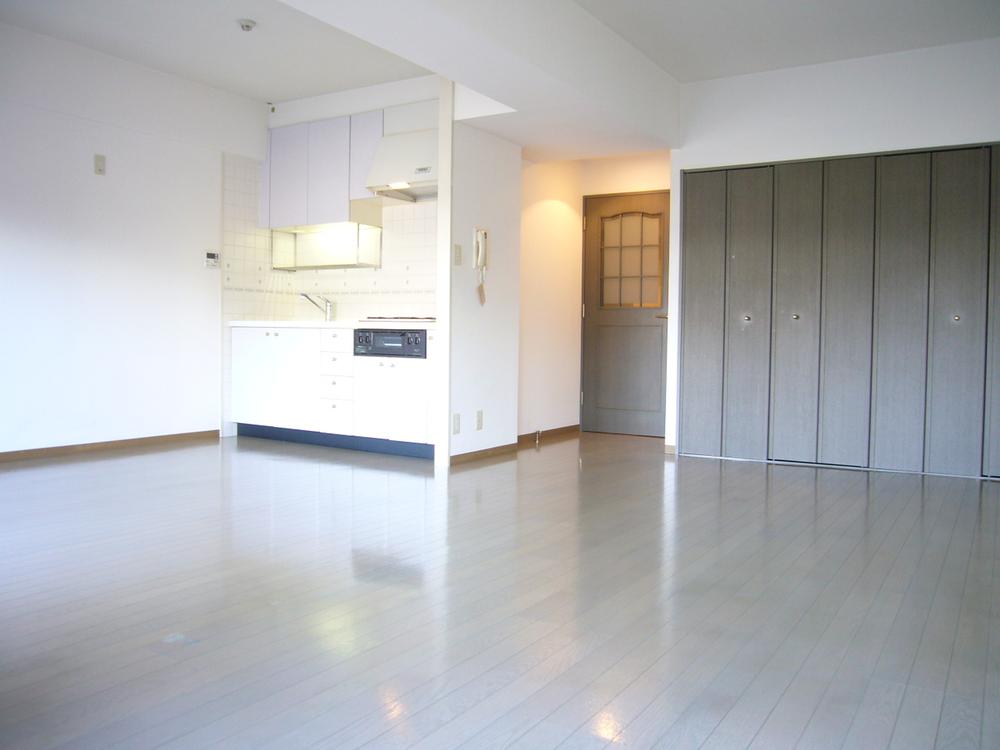 Funabashi, Chiba Prefecture Higashifunahashi 4