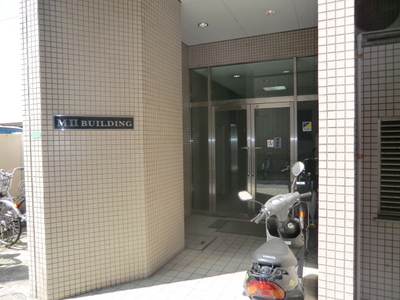 Entrance. Beautiful entrance