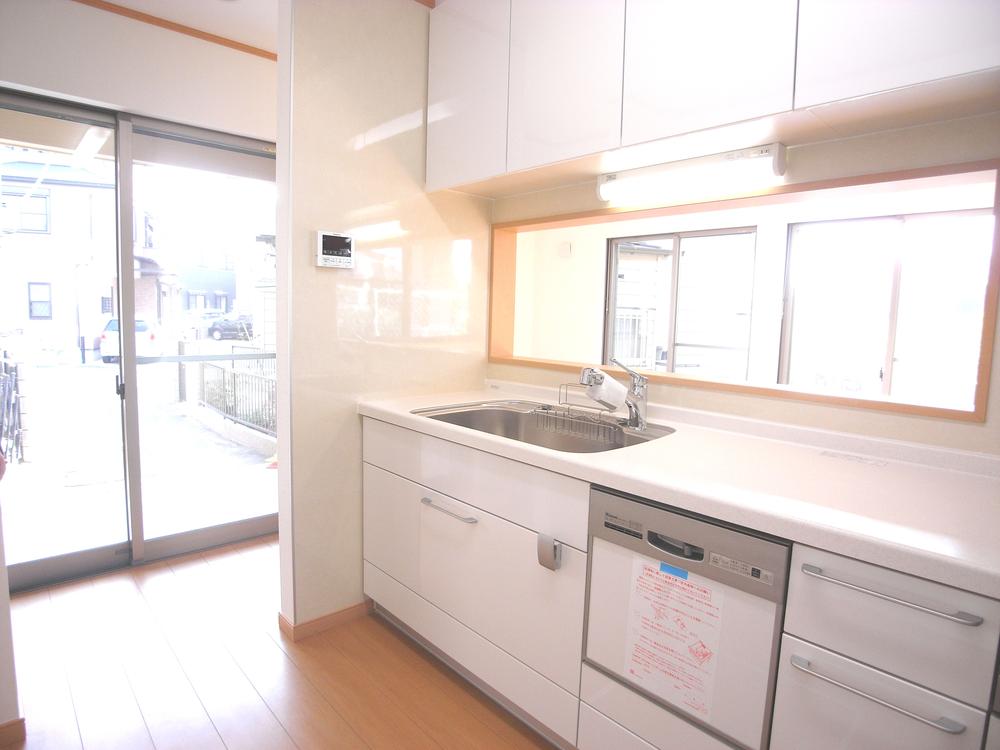 Building plan example (introspection photo). Face-to-face kitchen