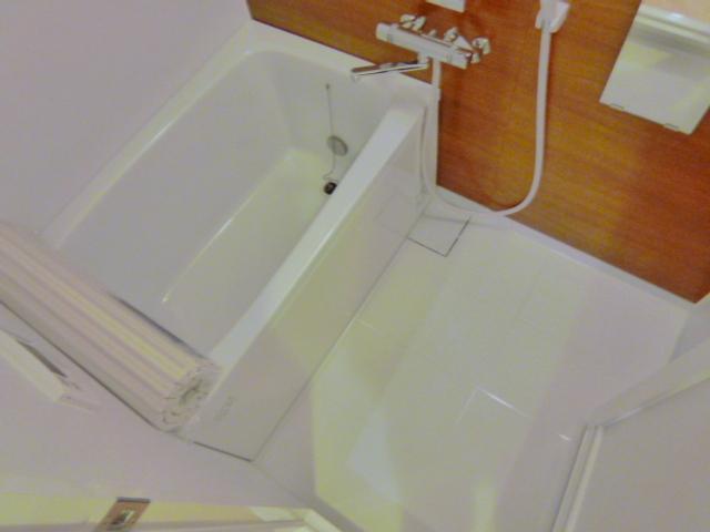 Bath. Whole new goods to be bath