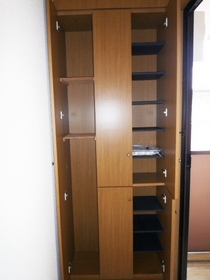 Entrance.  ※ Reference is a picture ※ 