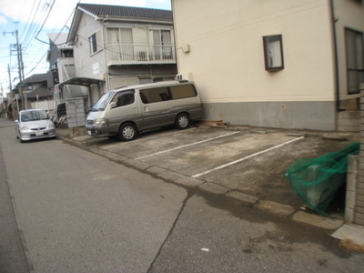 Other common areas. Bath