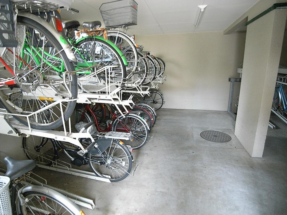 Other common areas. Common areas Bicycle-parking space