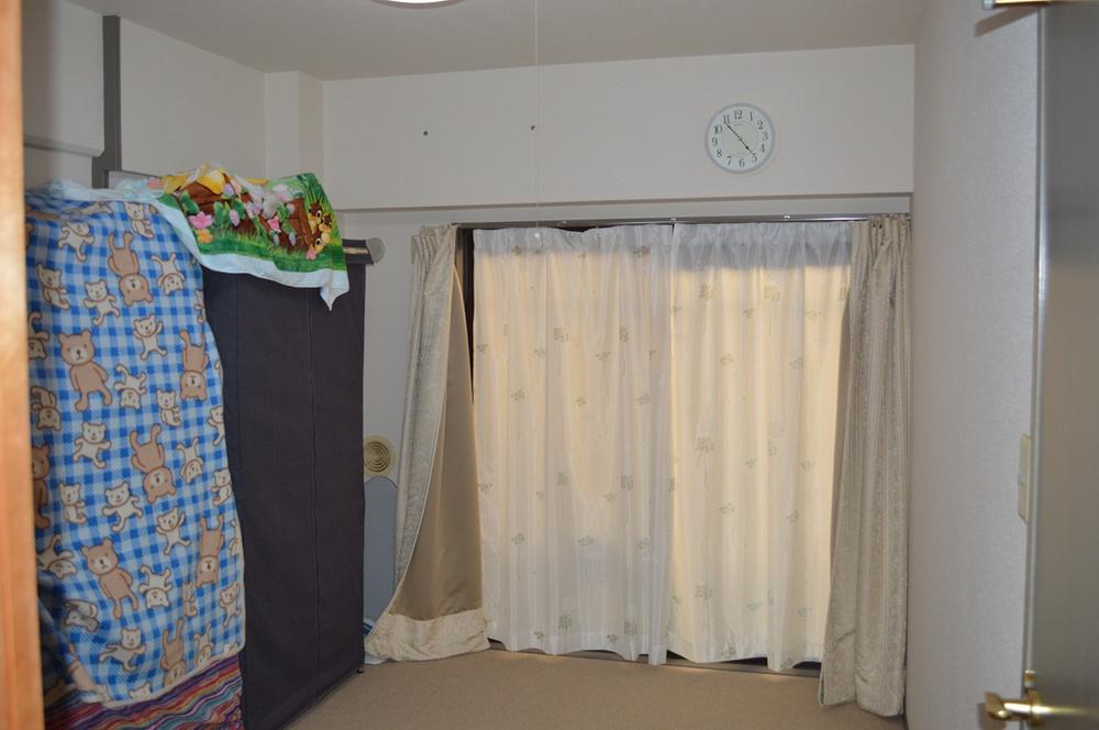 Non-living room