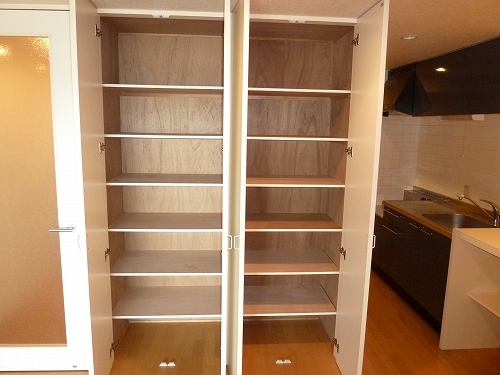 Receipt. There is also housed in the living room