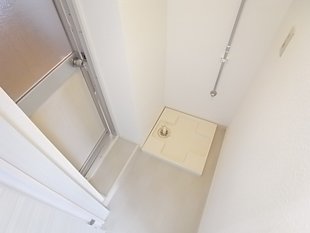 Other Equipment. Laundry Area is also there in the room.