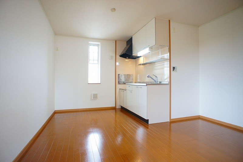 Kitchen. It will be DK part.